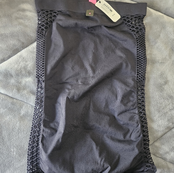 Brand new La Senza fishnet tube top - Picture 2 of 2